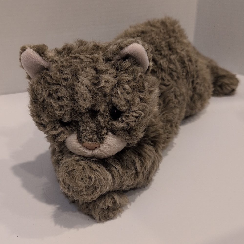 Russ Berrie Realistic Cat